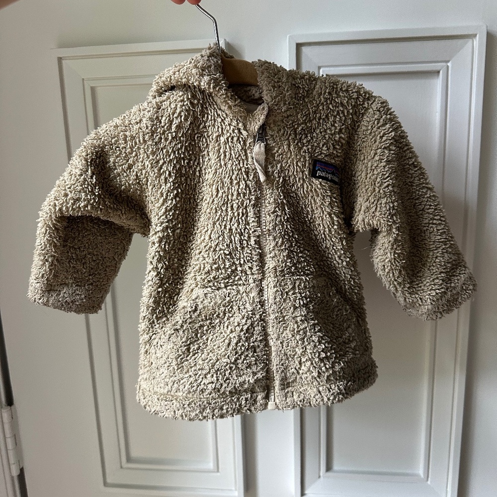 Patagonia baby jacket 3-6 months